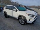 Toyota RAV4 Xle Premium Image 4