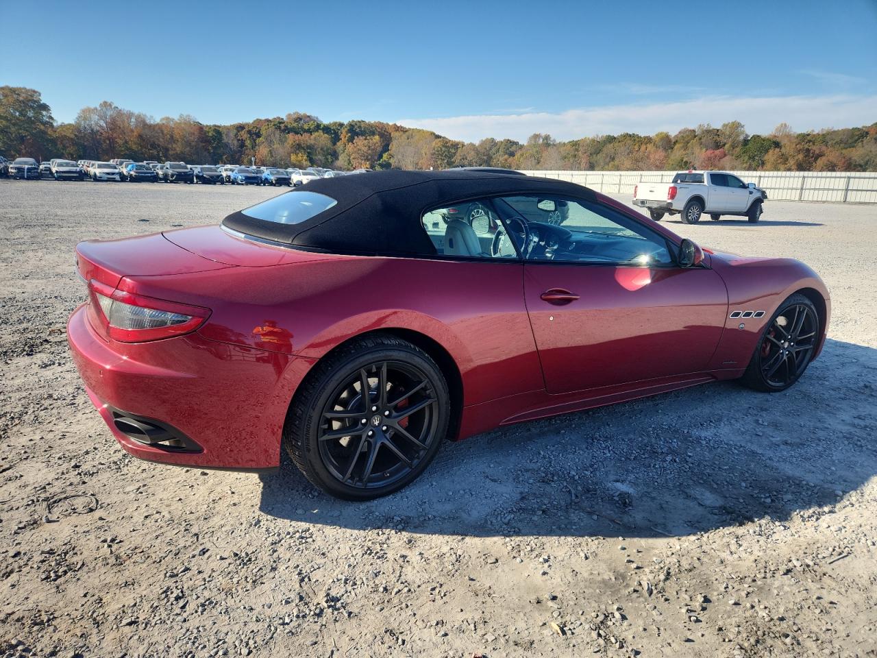 Maserati Granturism S Image 9