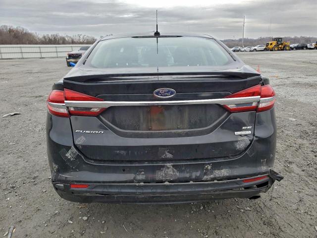 Ford Fusion Se Image 6