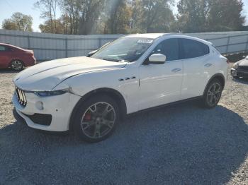  Salvage Maserati Levante