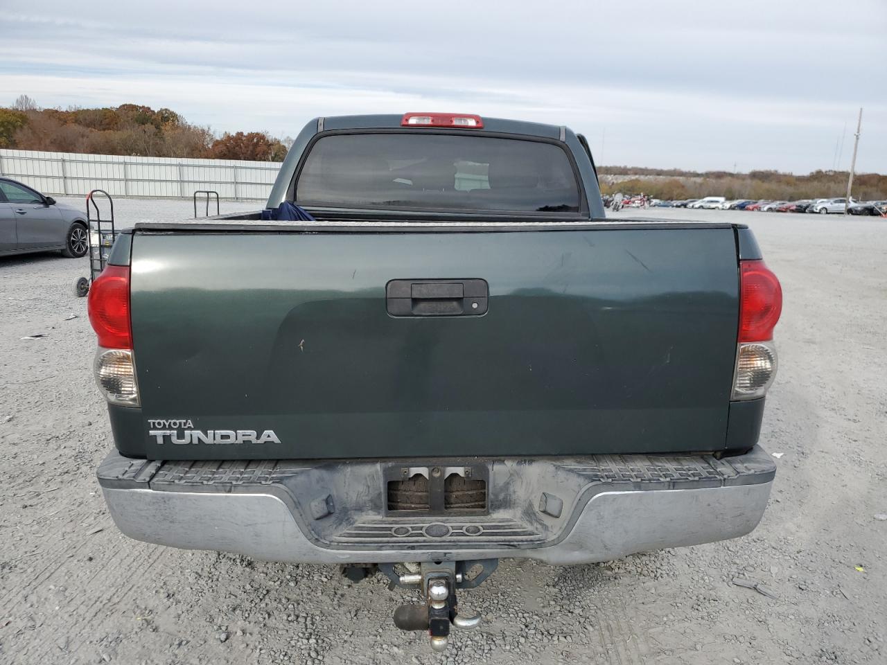 Toyota Tundra Crewmax Limited Image 5