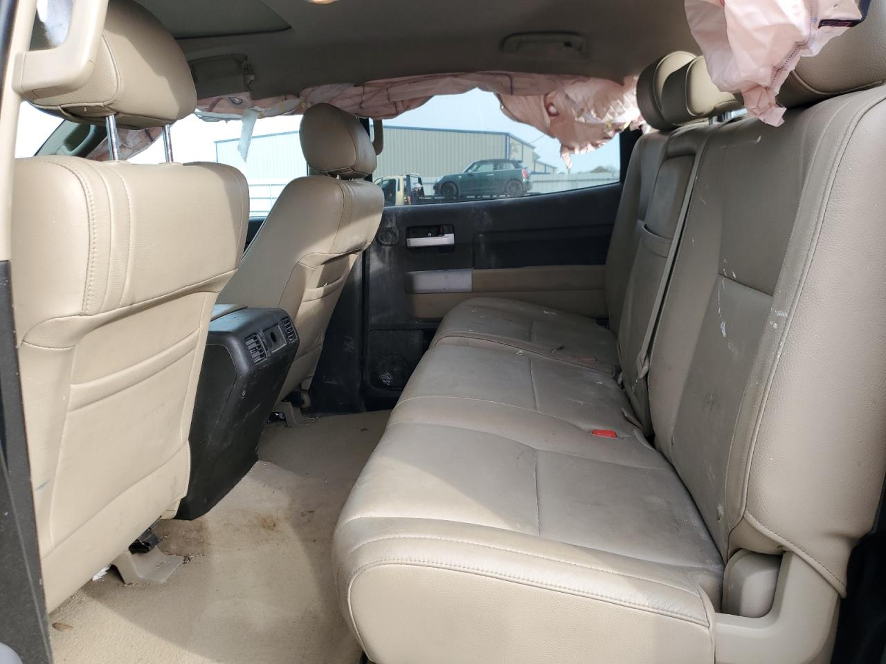 Toyota Tundra Crewmax Limited Image 6