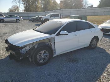  Salvage Hyundai ELANTRA