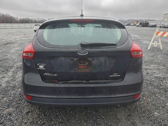 Ford Focus Se Image 6