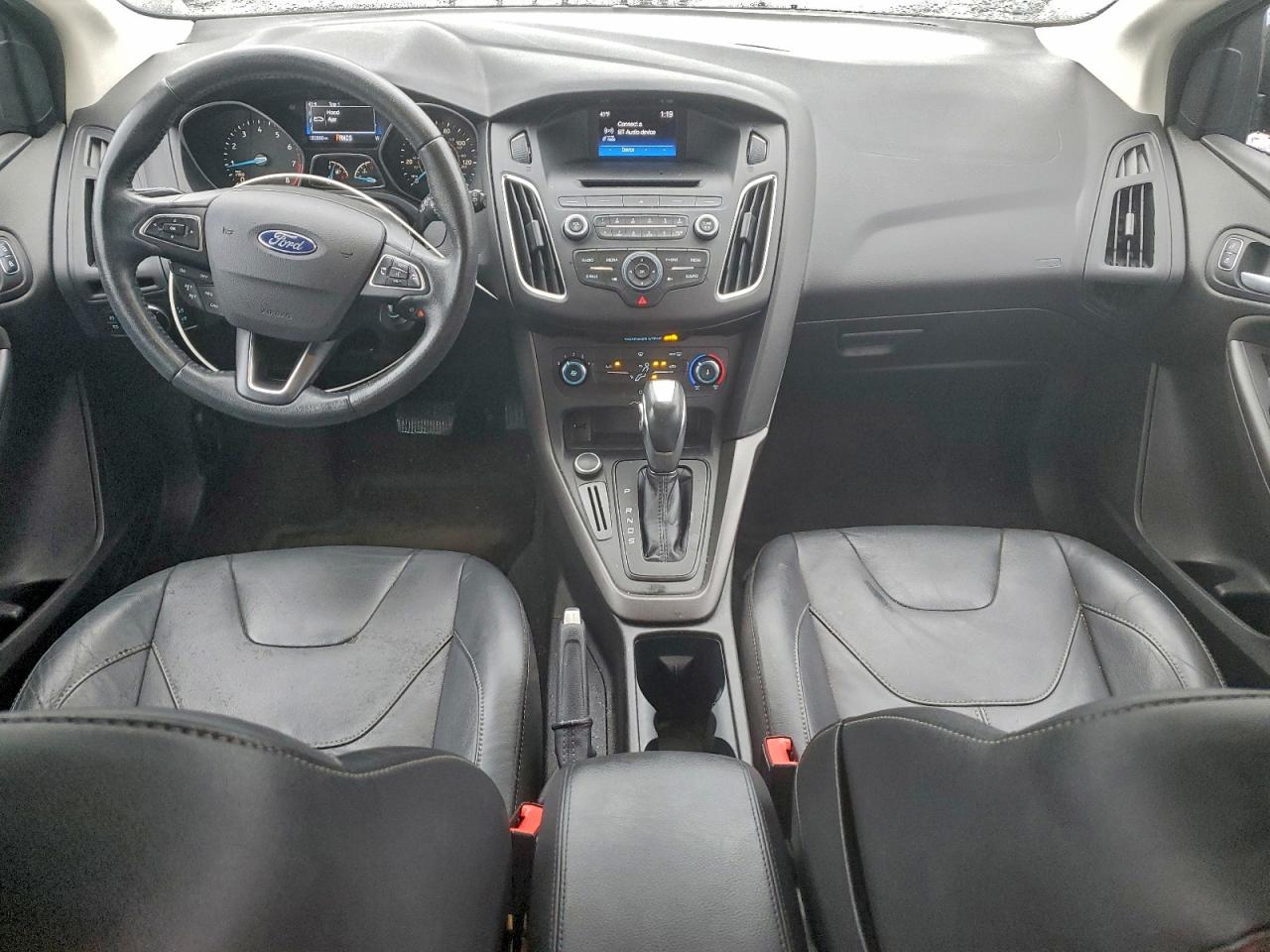Ford Focus Se Image 10