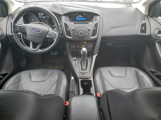 Ford Focus Se Image 10