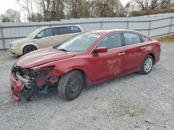  Salvage Nissan Altima