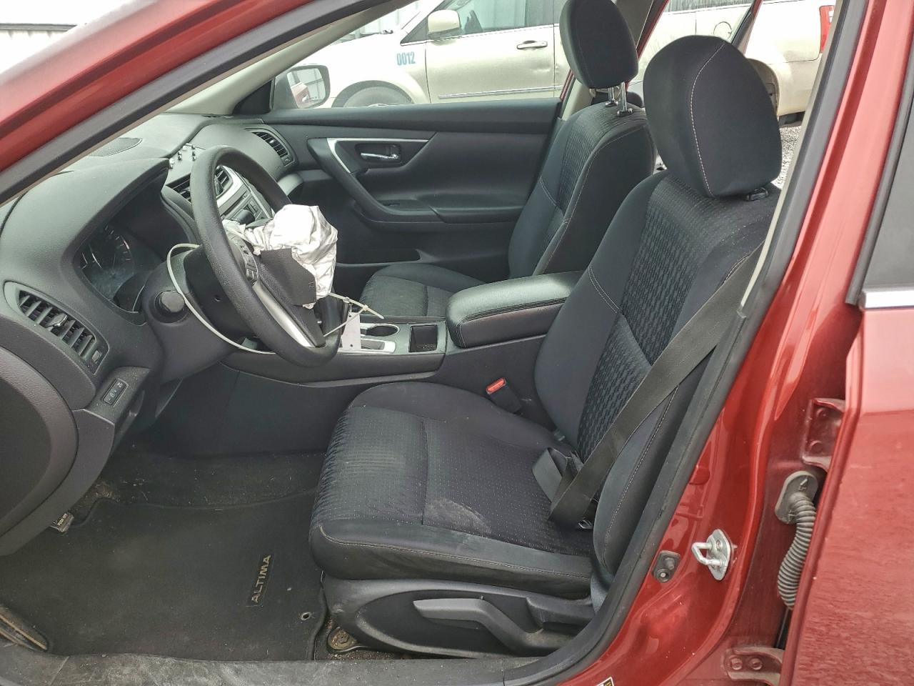 Nissan Altima 2.5 Image 6