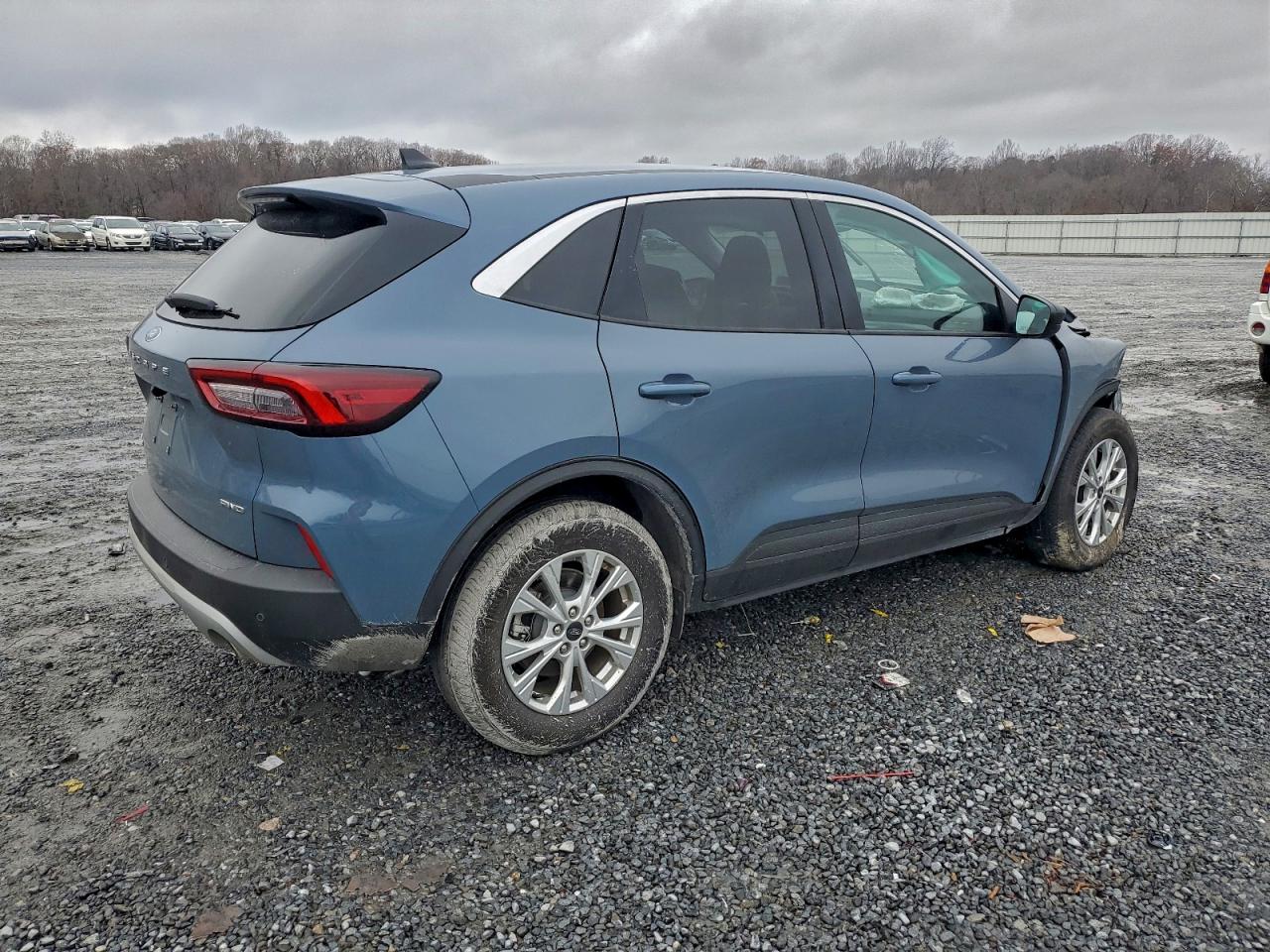 Ford Escape Active Image 6