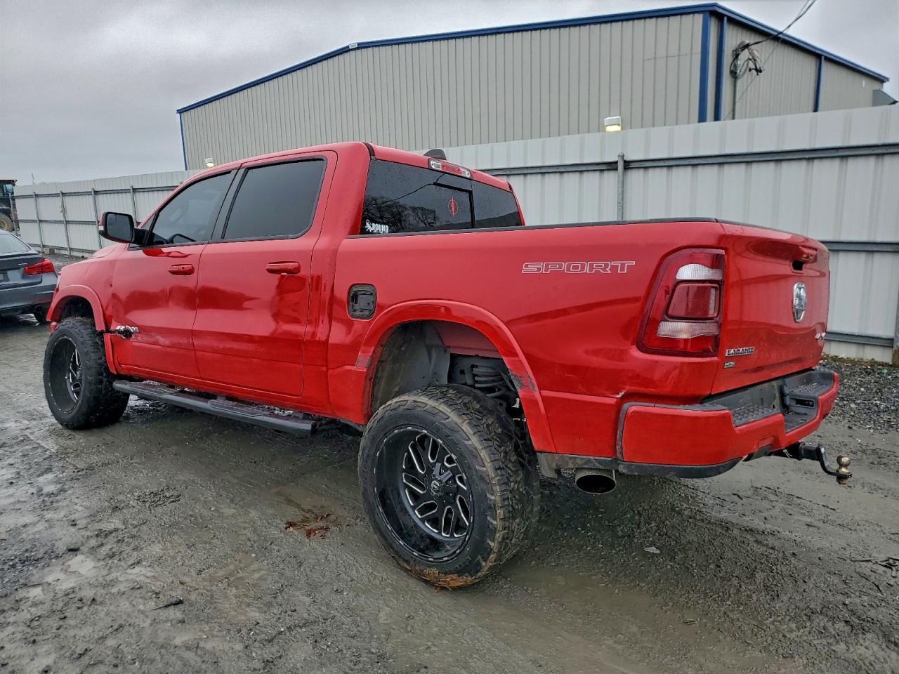 Ram 1500 Laramie Image 6