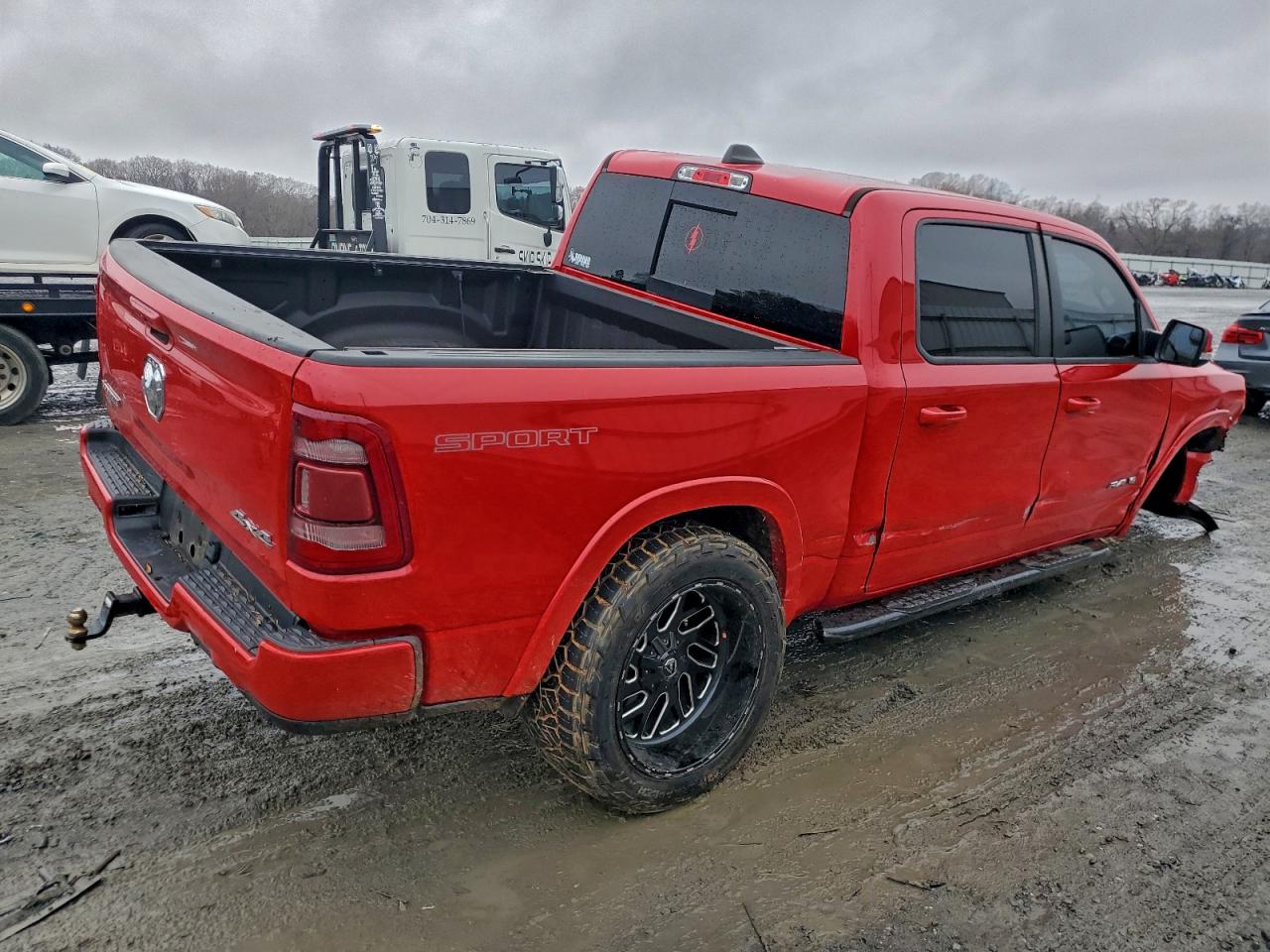 Ram 1500 Laramie Image 7