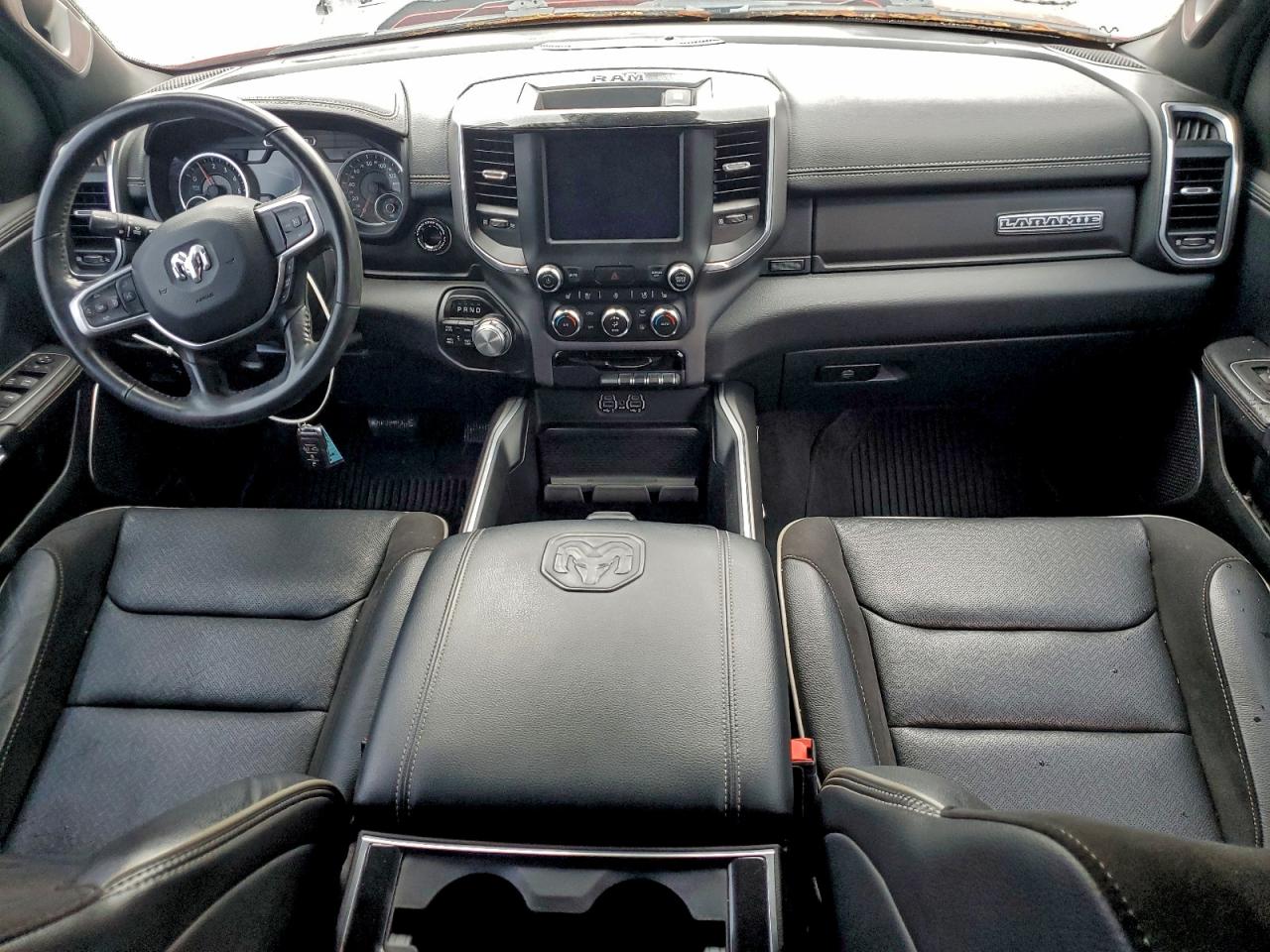 Ram 1500 Laramie Image 11