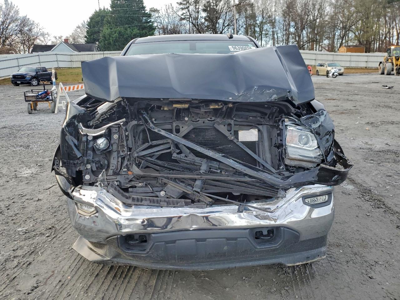 GMC Sierra K1500 Sle Image 11