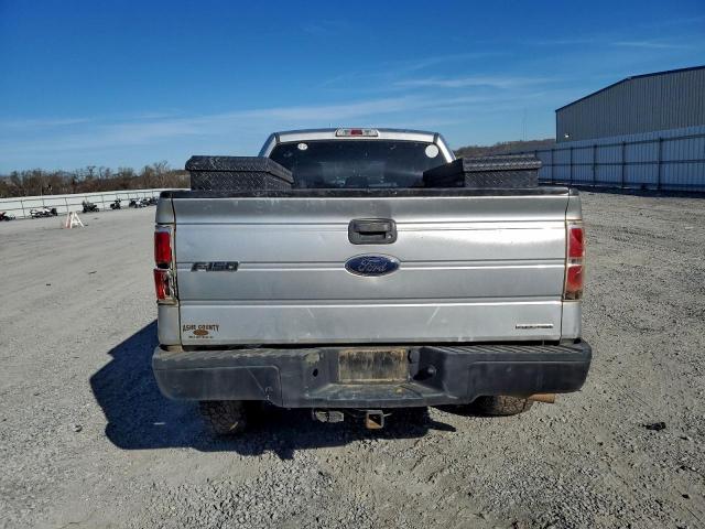 Ford F-150 Super Cab Image 2