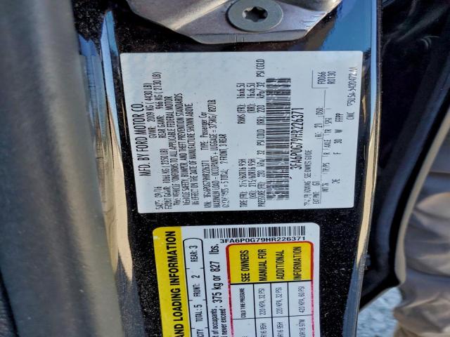 Ford Fusion S Image 12