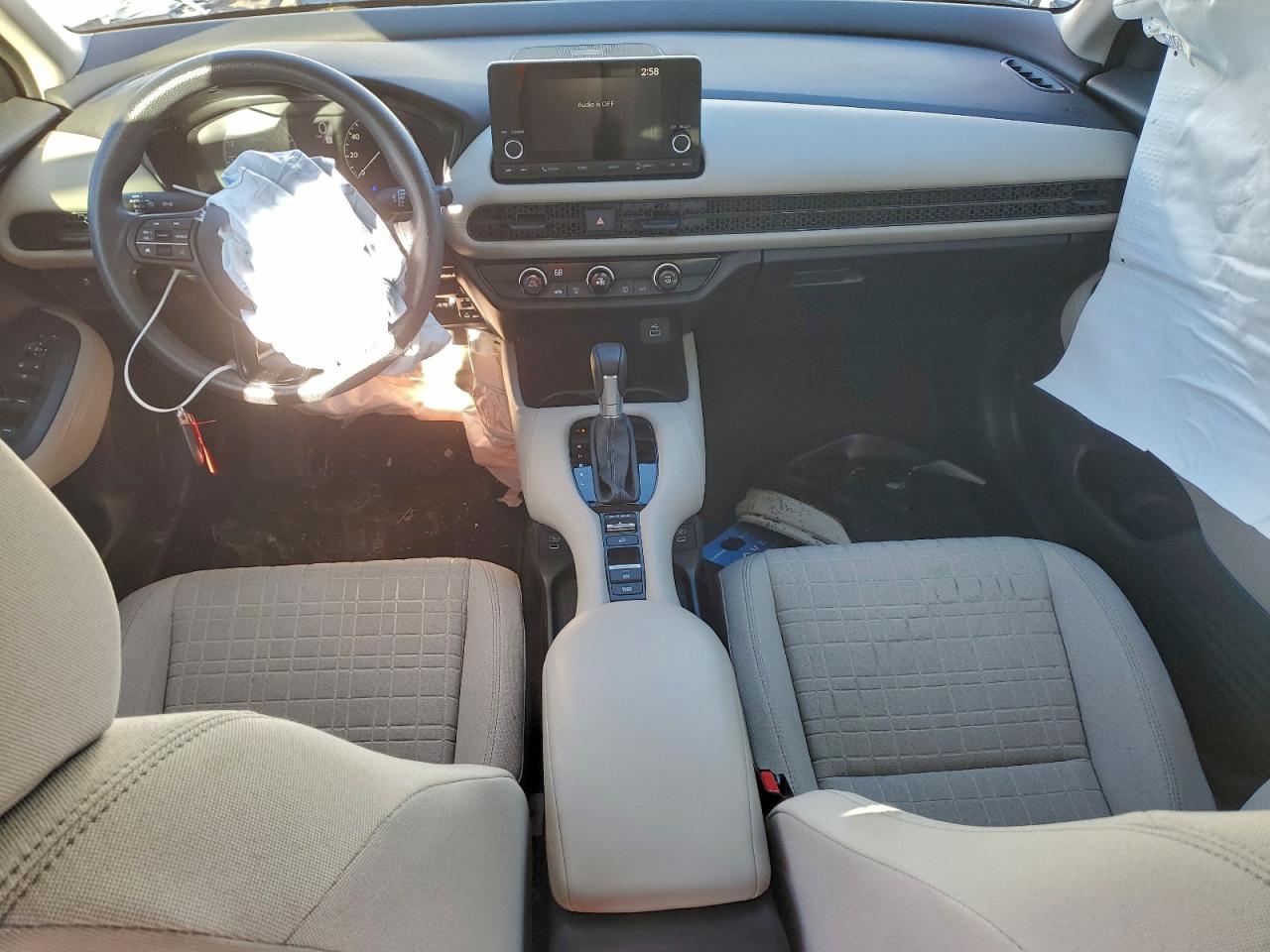 Honda HR-V Lx Image 3