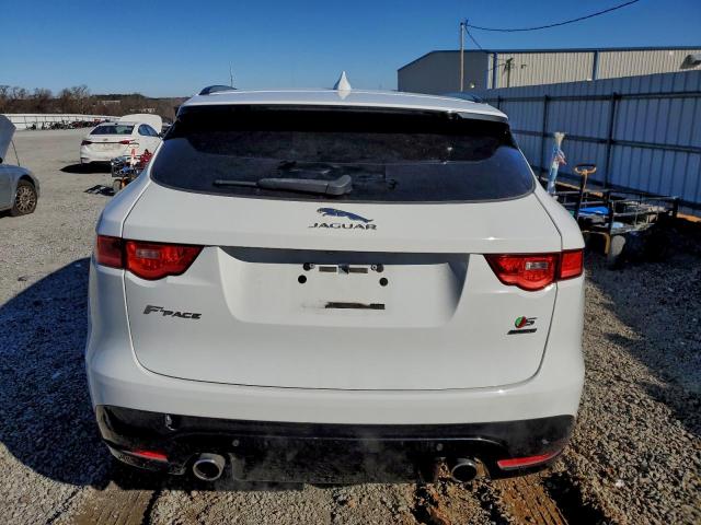 Jaguar F-PACE S Image 13