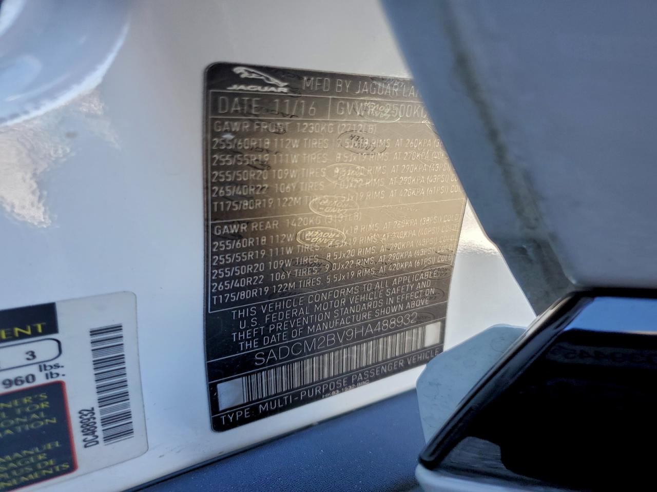 Jaguar F-PACE S Image 6