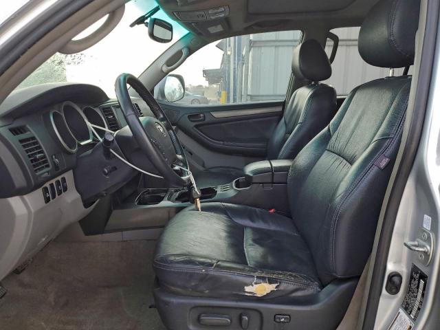 Toyota 4Runner Sr5 Image 8