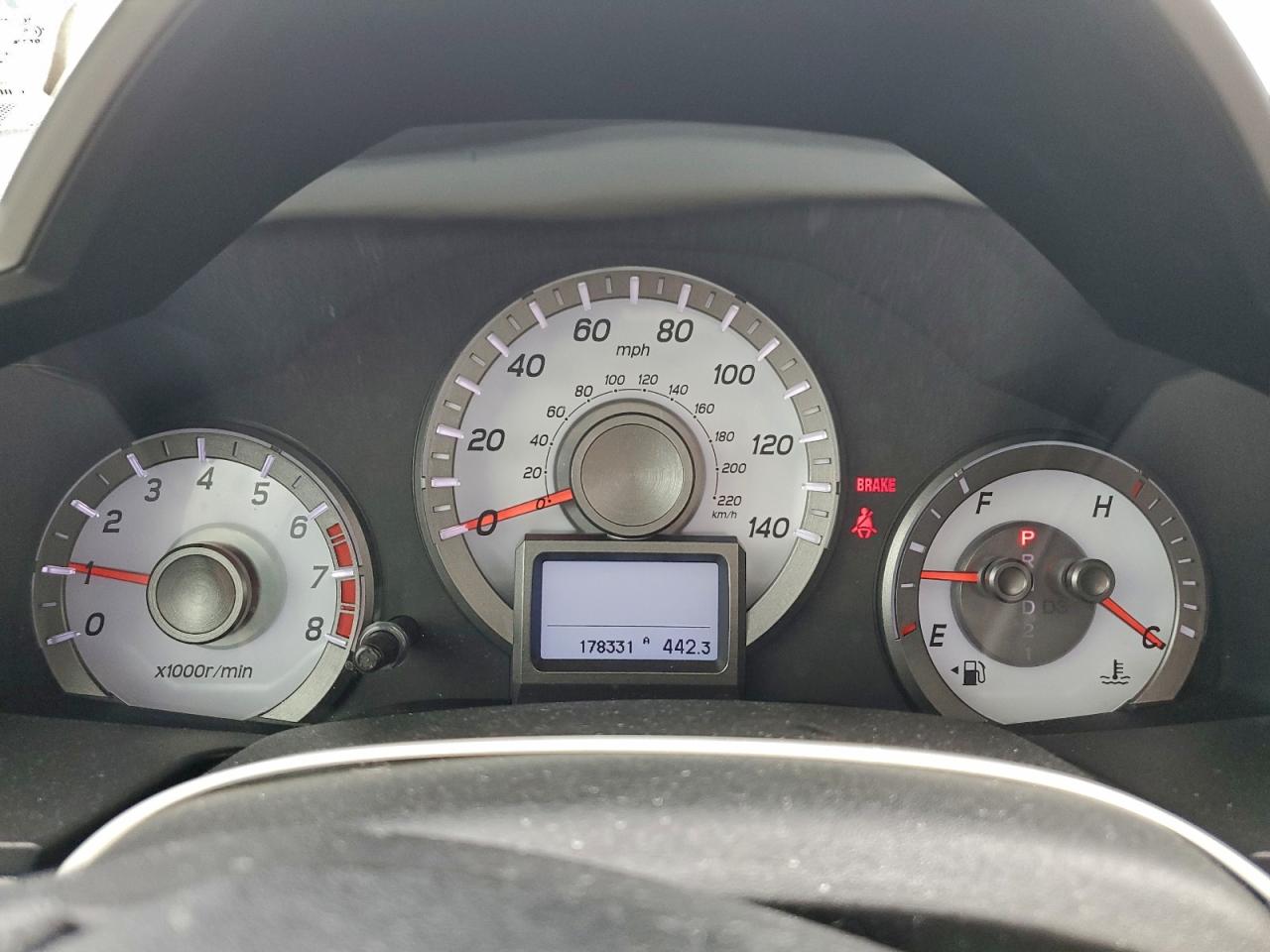 Honda Pilot Touring Image 12