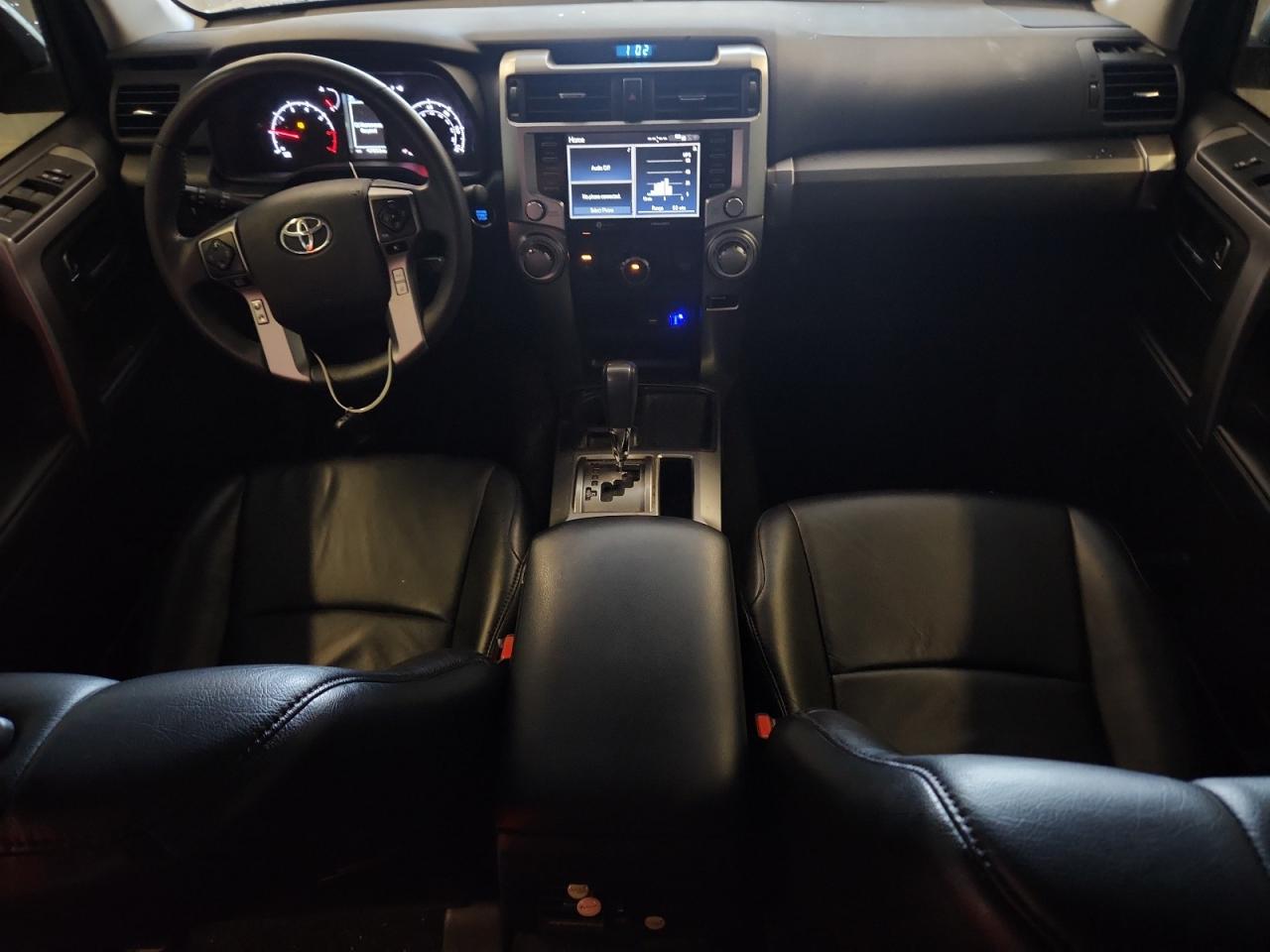 Toyota 4Runner Sr5 Image 8