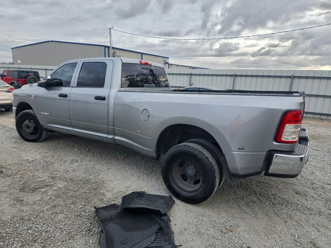 Ram 3500 Tradesman Image 6
