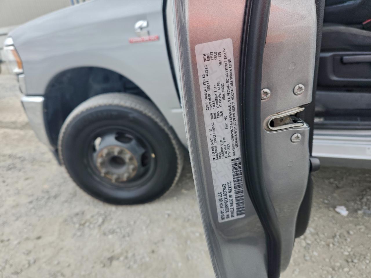 Ram 3500 Tradesman Image 10