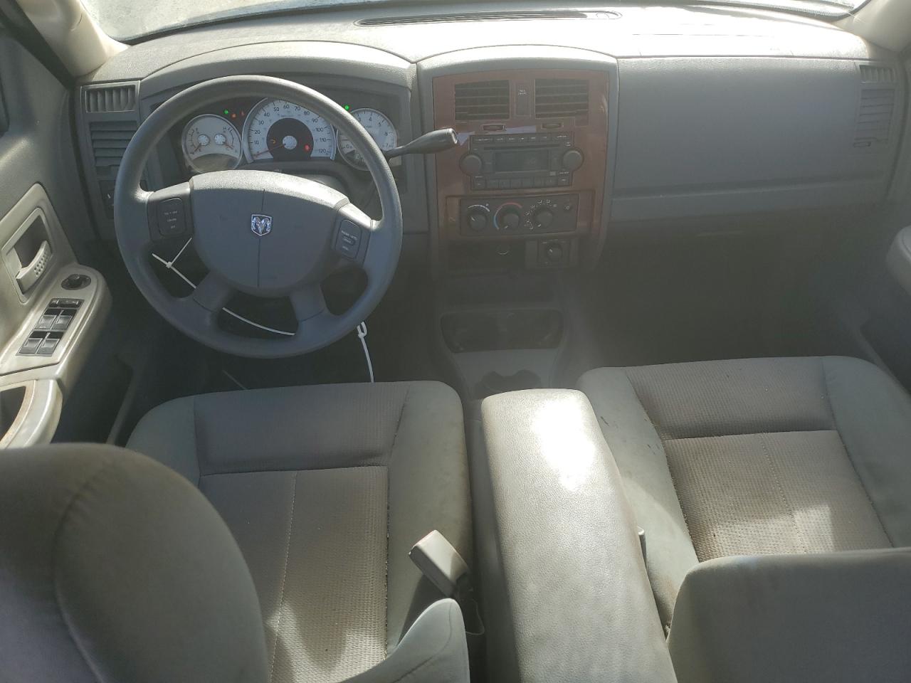 Dodge Dakota Quad Slt Image 9