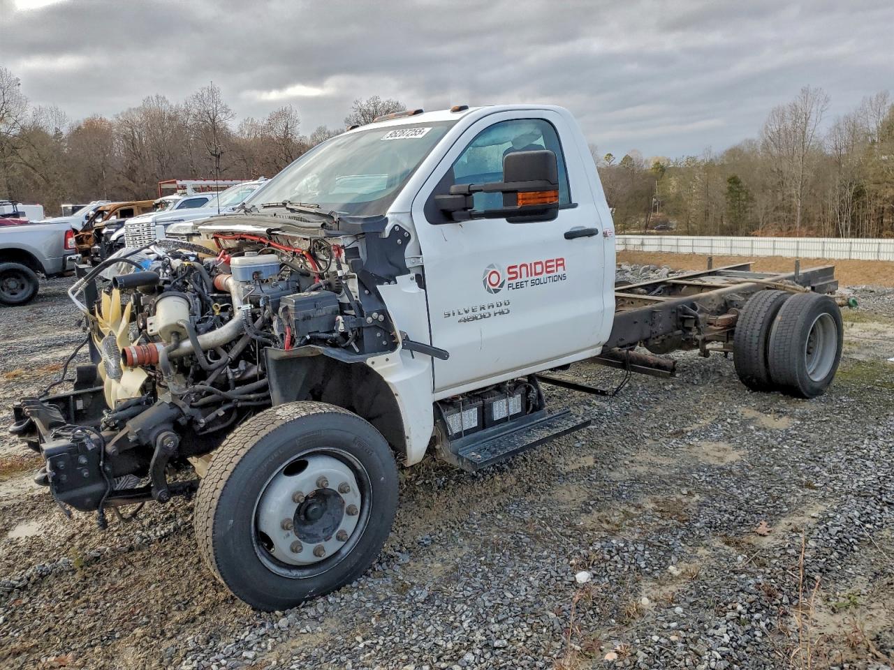 Chevrolet Silverado Image 1