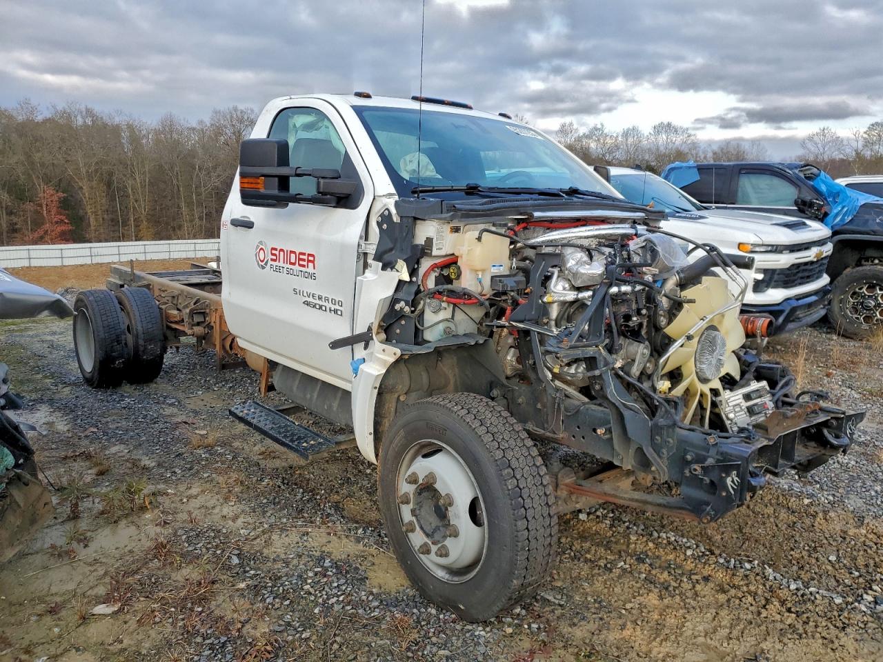 Chevrolet Silverado Image 7