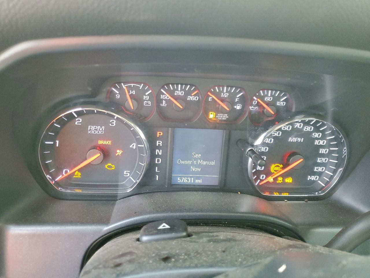 Chevrolet Silverado Image 9