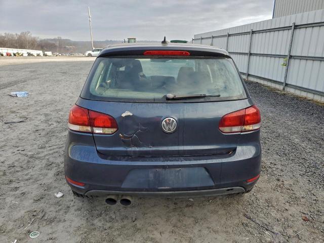 Volkswagen Golf Image 9