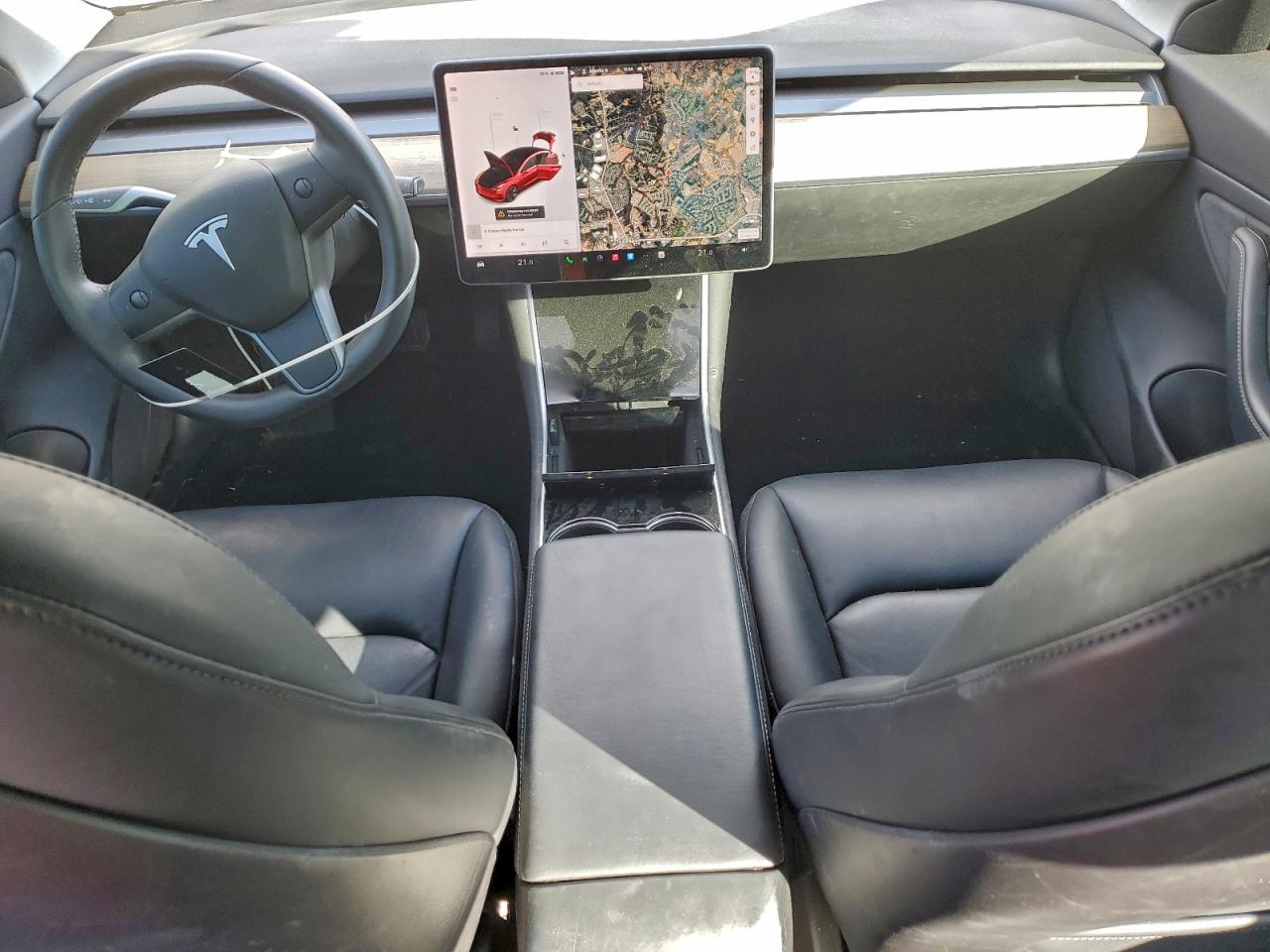 Tesla Model 3 Image 6