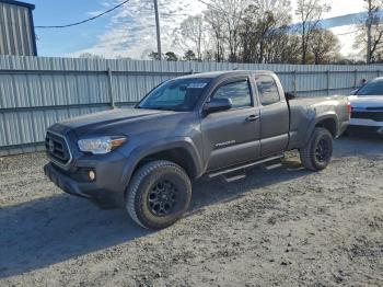  Salvage Toyota Tacoma