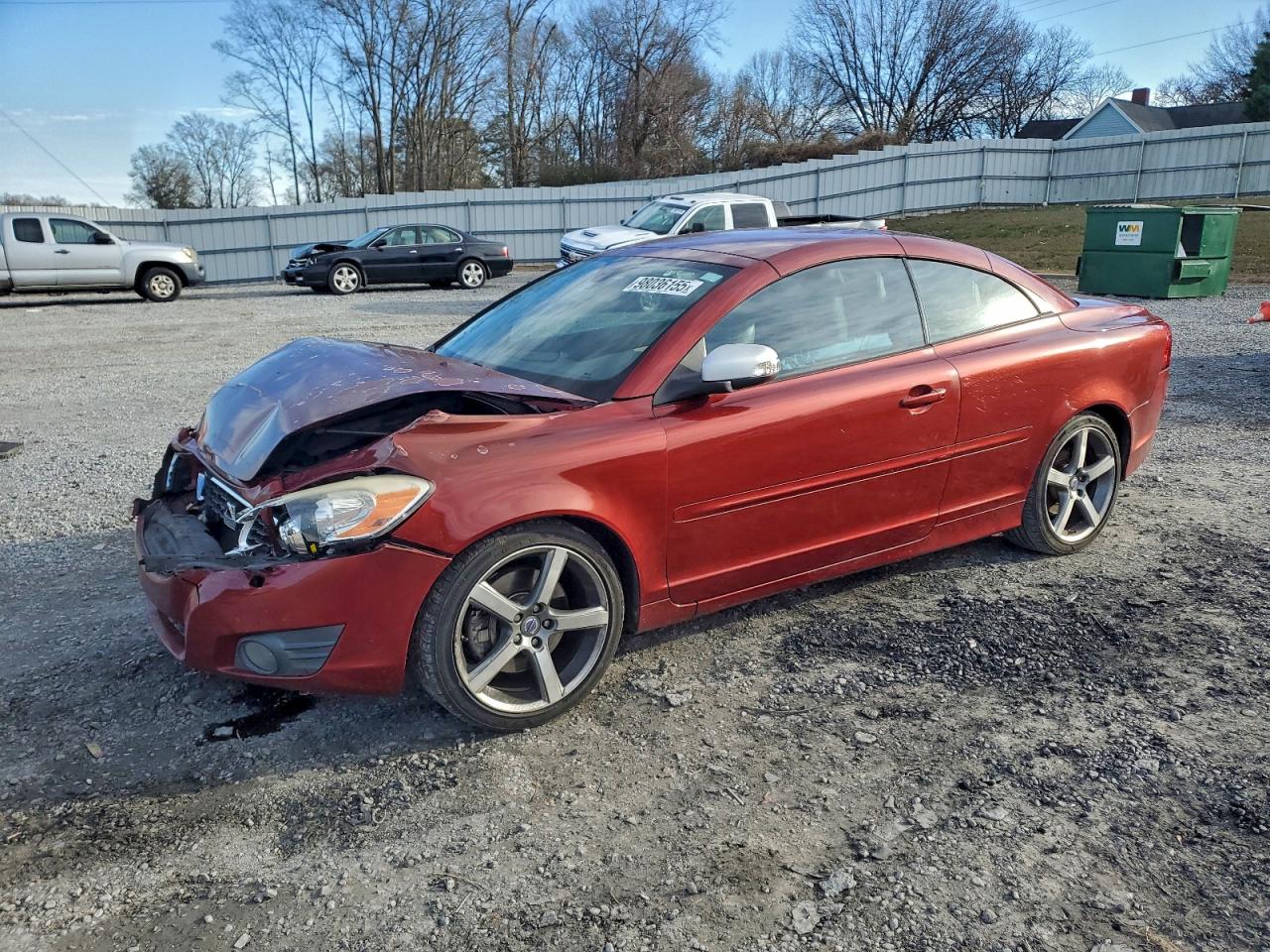 Volvo C70 T5 Image 1