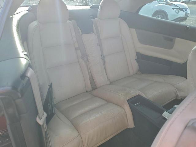 Volvo C70 T5 Image 2