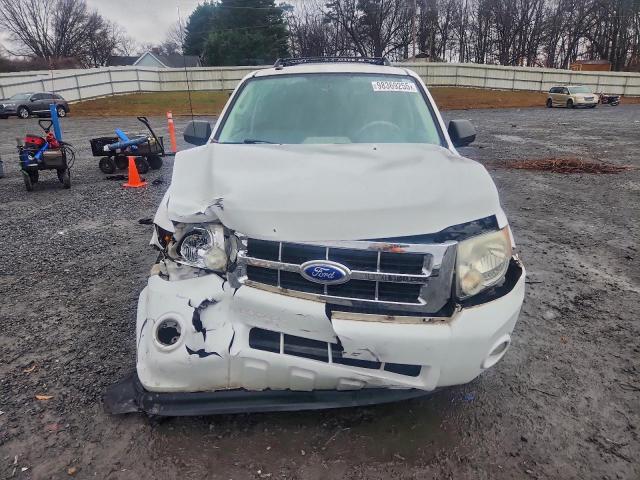 Ford Escape Xlt Image 11