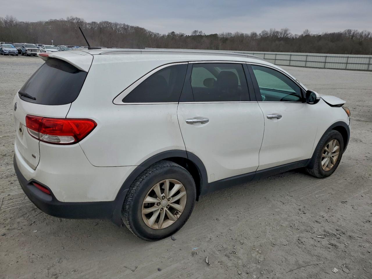 Kia Sorento Lx Image 9