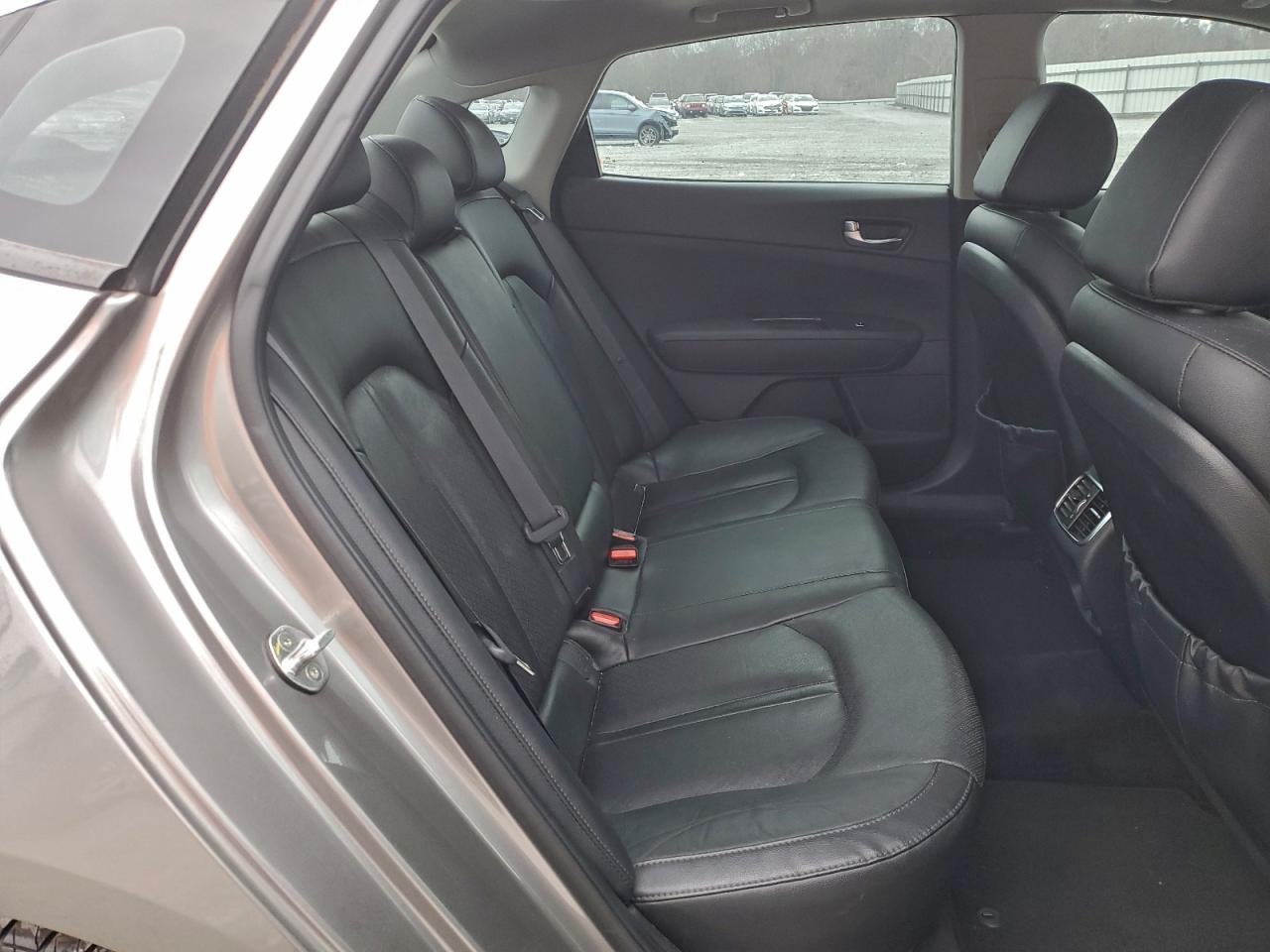 Kia Optima Ex Image 6