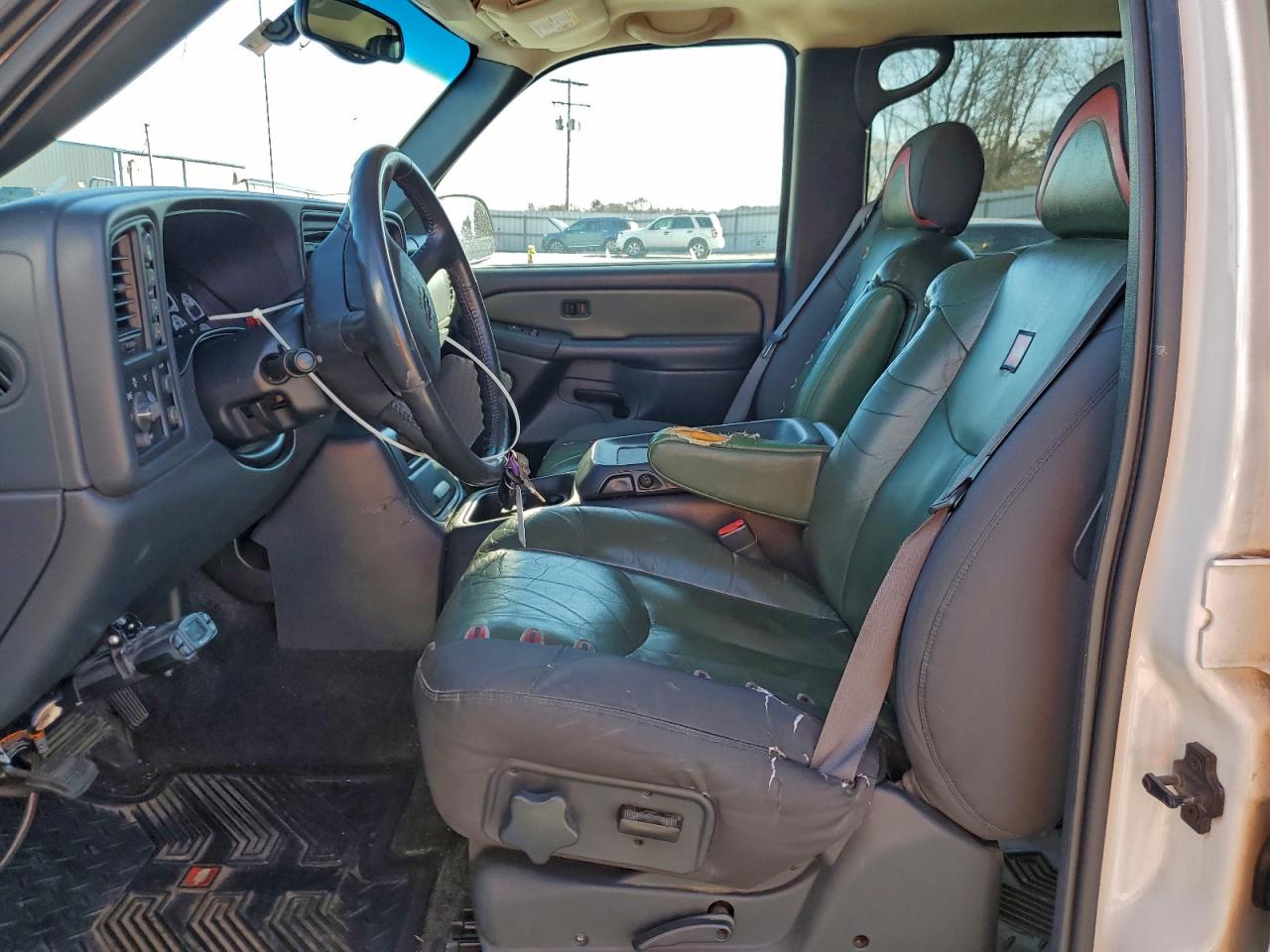 Chevrolet Avalanche K1500 Image 9