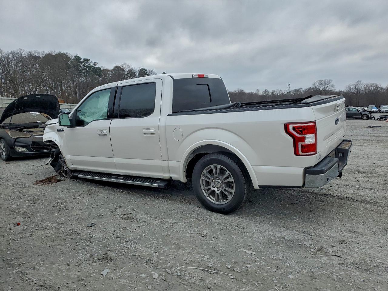 Ford F-150 Supercrew Image 2