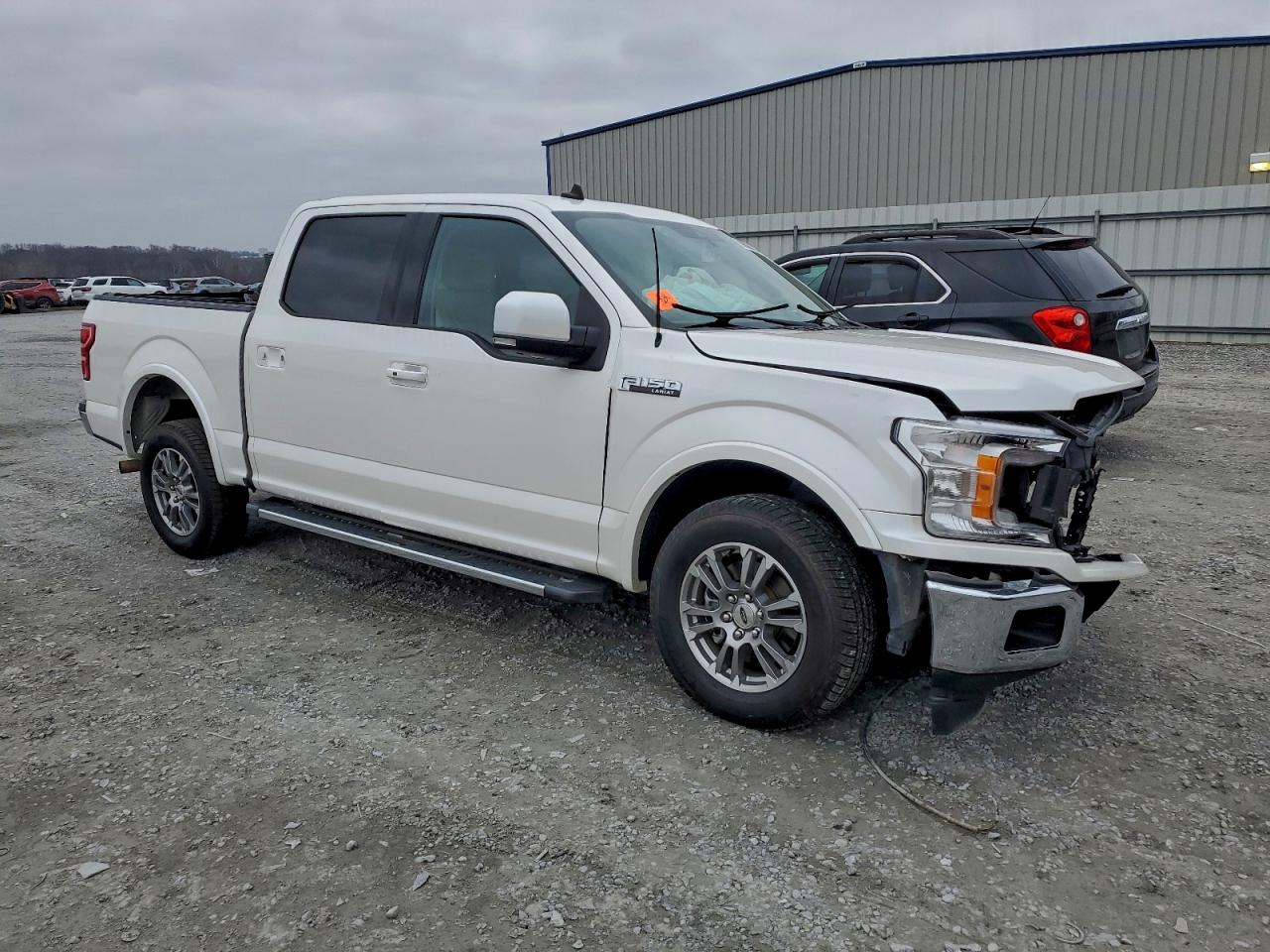Ford F-150 Supercrew Image 11
