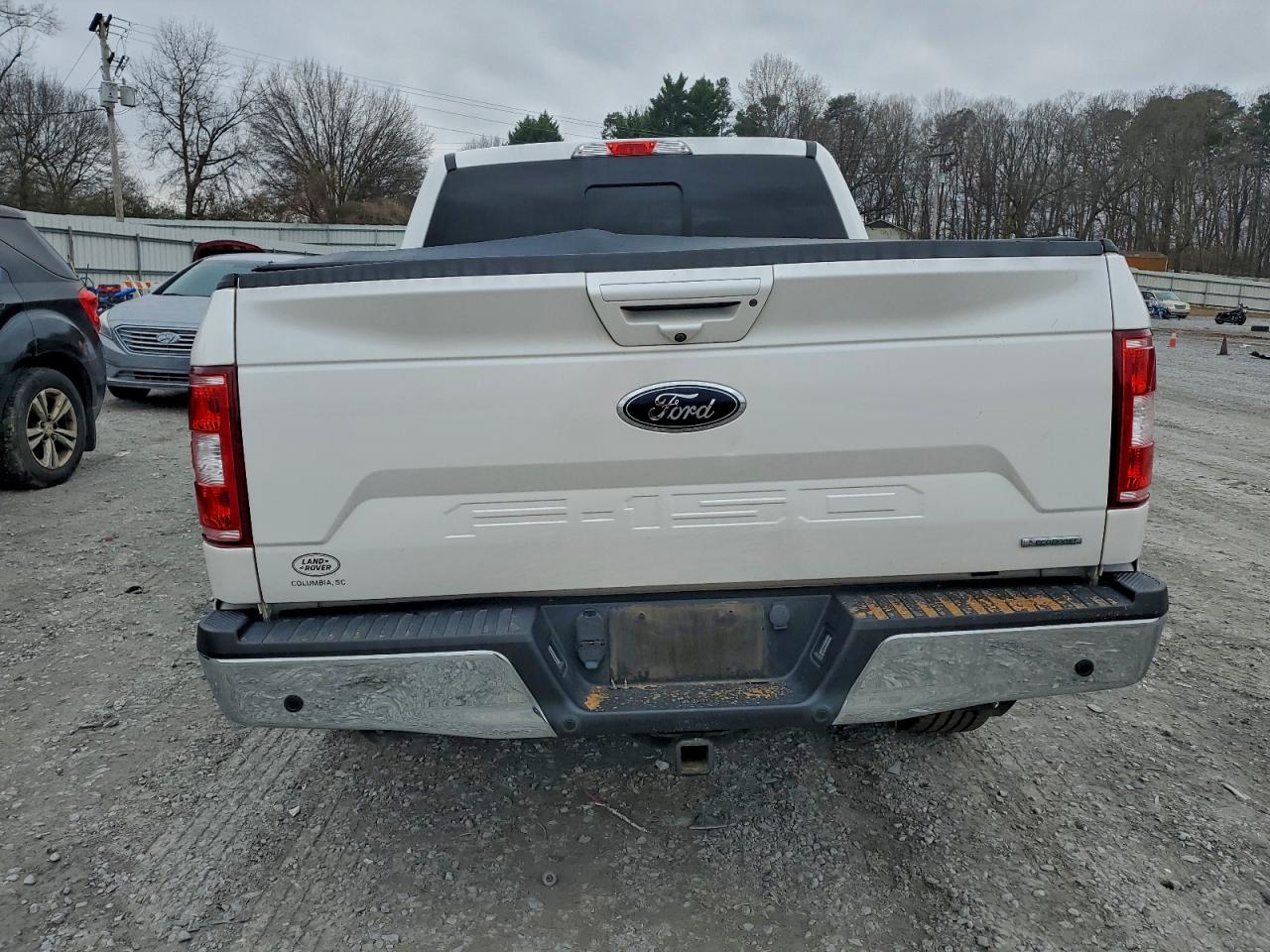 Ford F-150 Supercrew Image 5