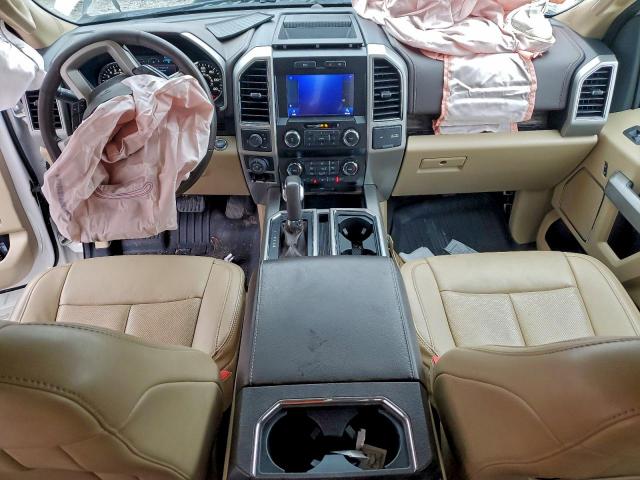 Ford F-150 Supercrew Image 8