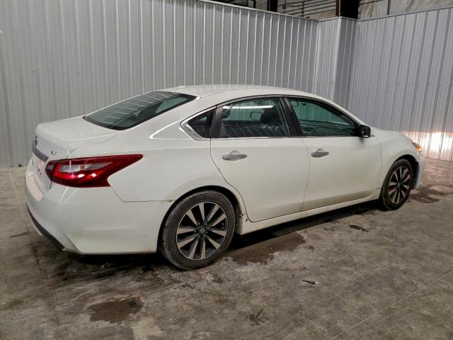 Nissan Altima 2.5 Image 12
