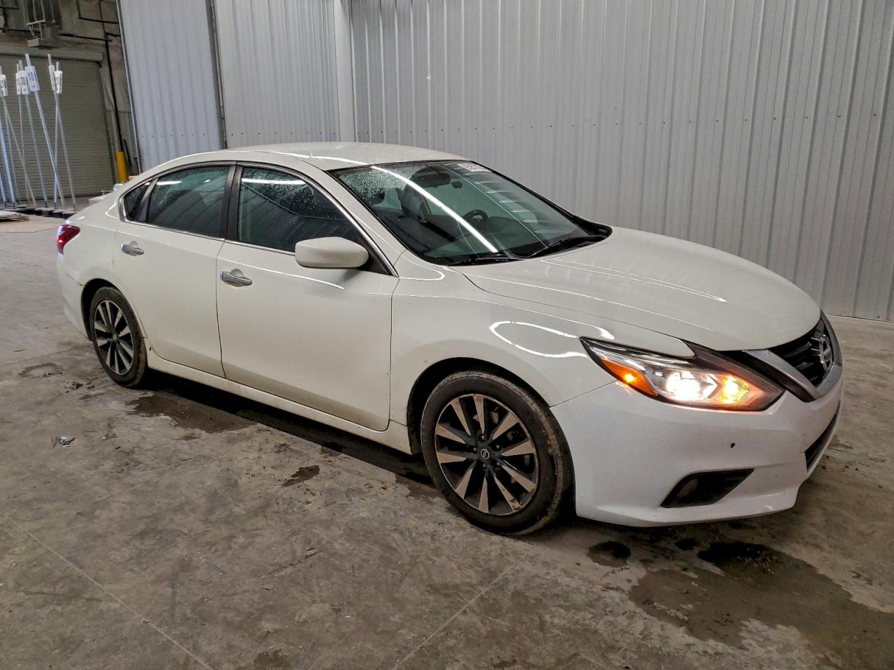 Nissan Altima 2.5 Image 9