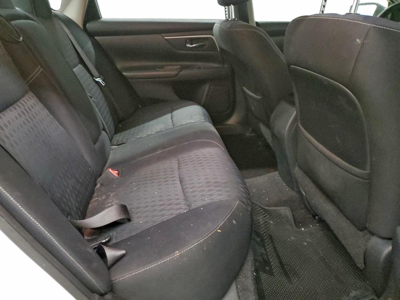 Nissan Altima 2.5 Image 6