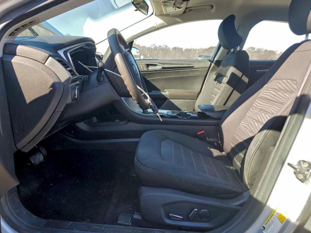 Ford Fusion Se Image 12