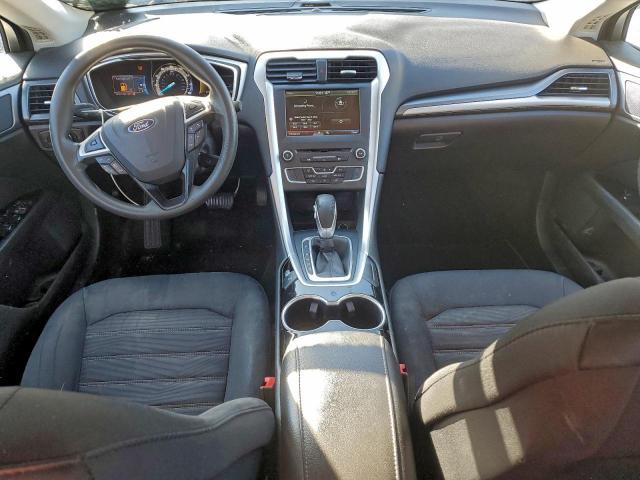 Ford Fusion Se Image 6