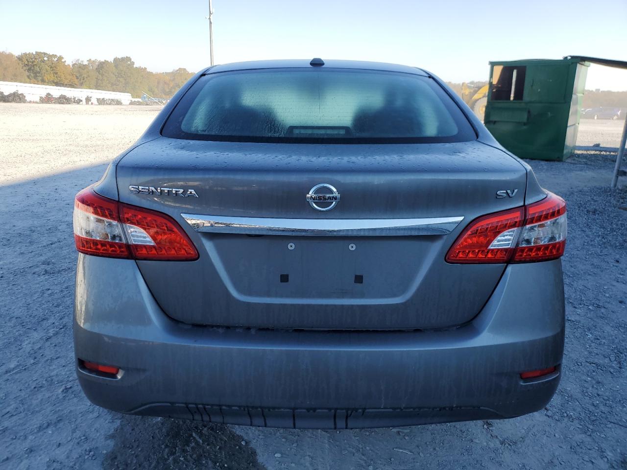 Nissan Sentra S Image 7